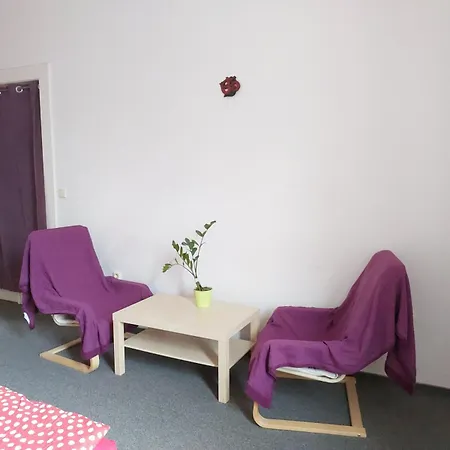3 Min Walk Old Town Center Private C Privatunterkunft *